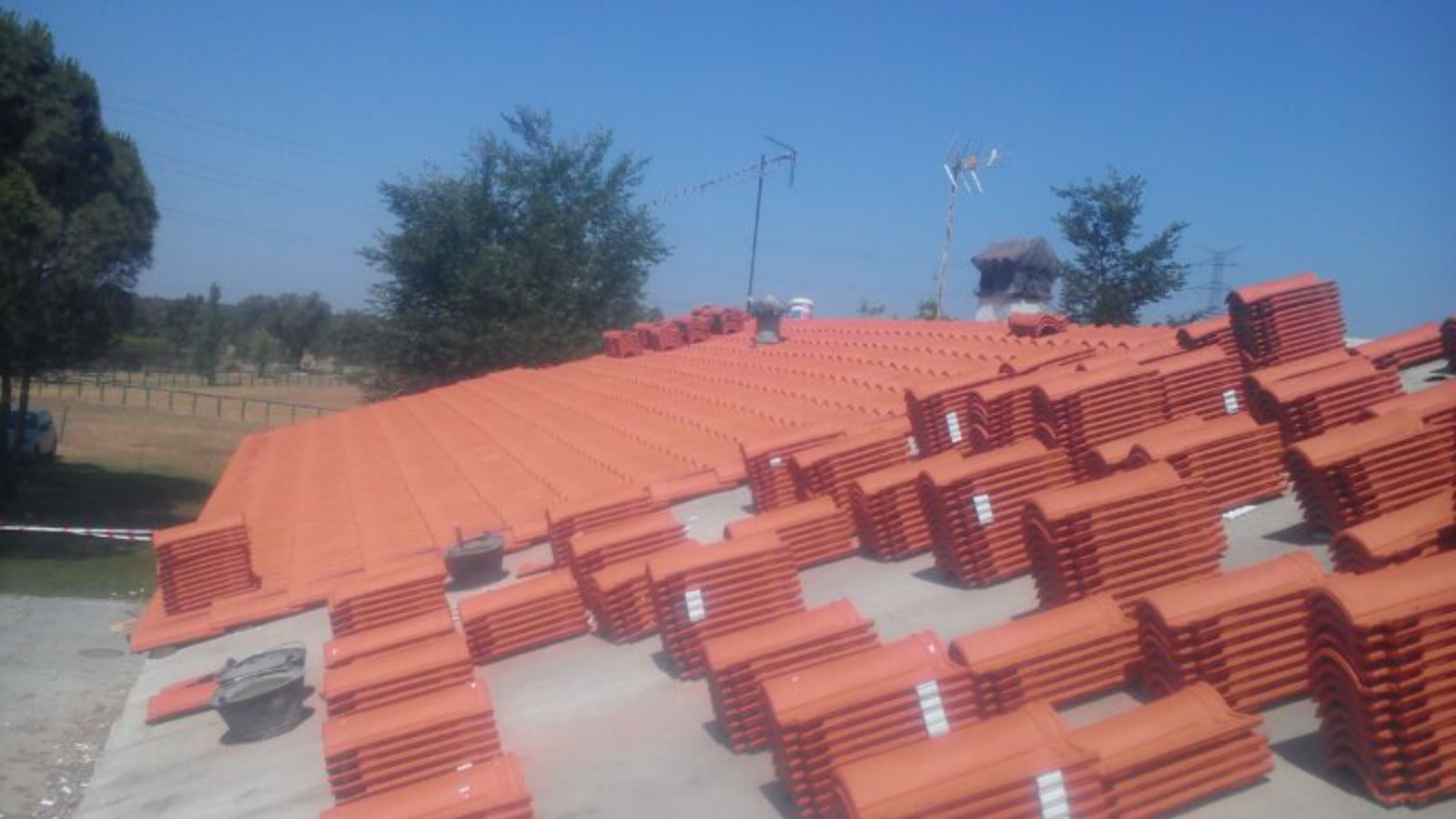 LIMPIEZA Y REPARACIÓN DE TEJADOS