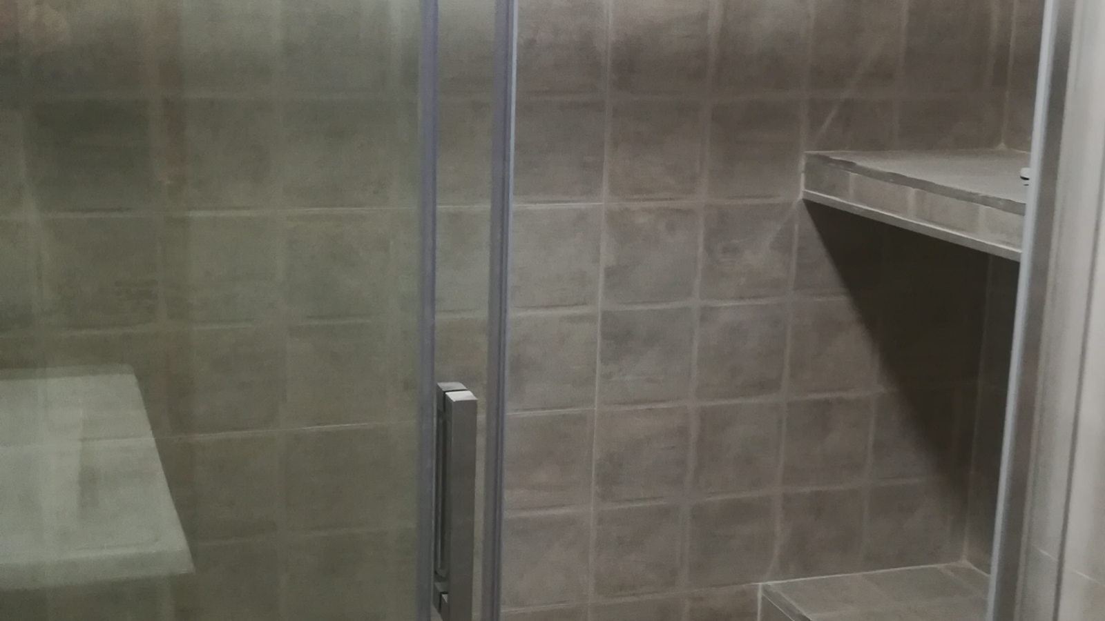 ALICATADO Y SOLADO EN TODO TIPO DE INSTALACIONES