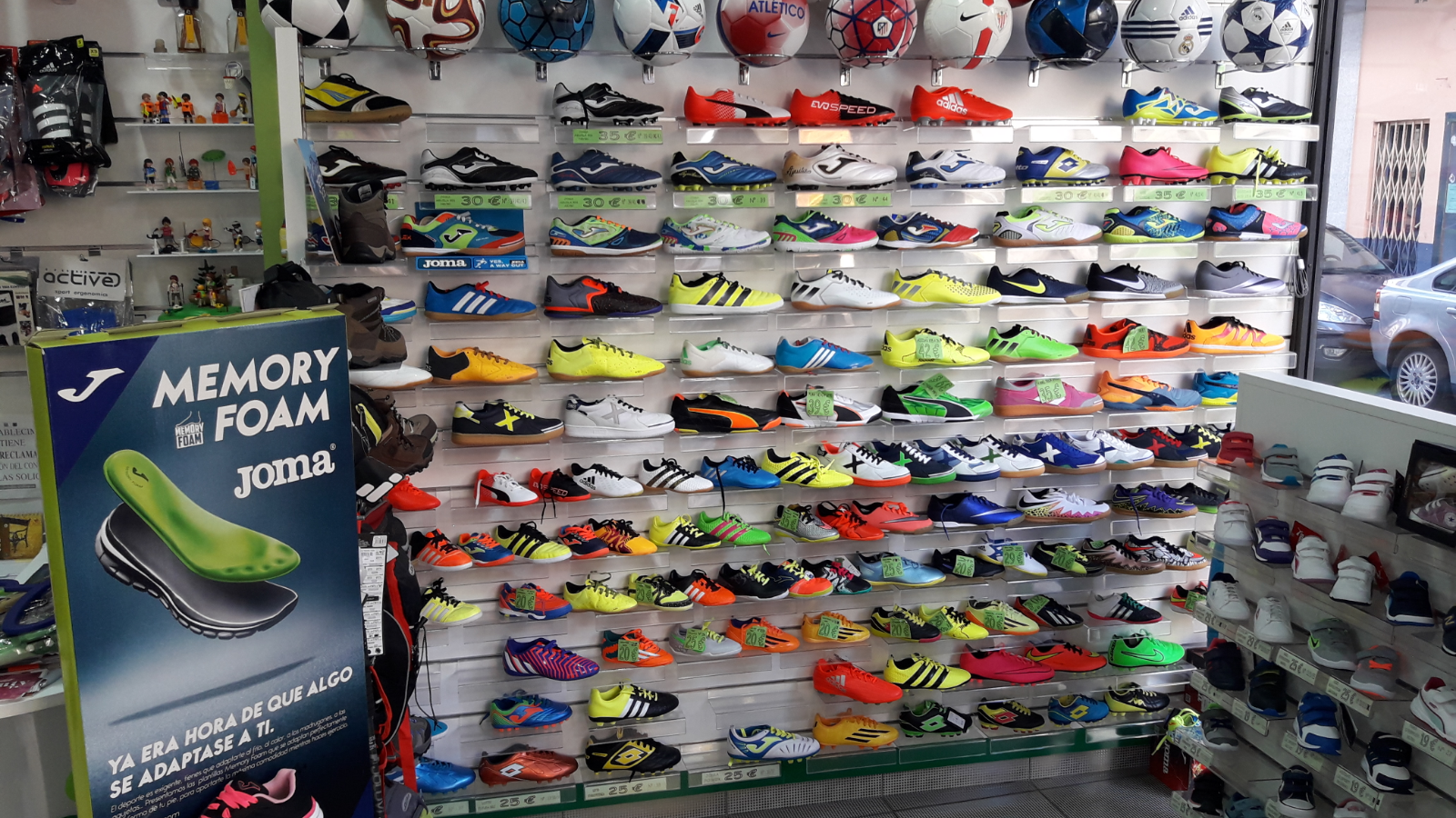 Bolsas de Deporte y Mochilas de Center | Deporte Cultura y Tiempo en cáceres digital