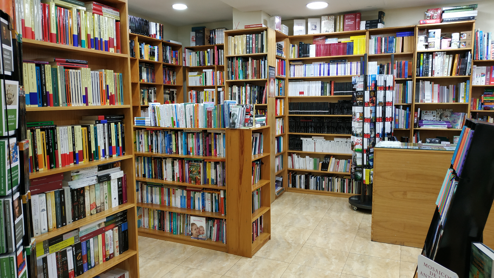 Zona de narrativa, poesía, ensayo, superación personal ...