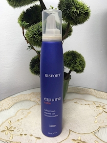 ESPUMA RISFORT COLOR CENIZA 200 ML.