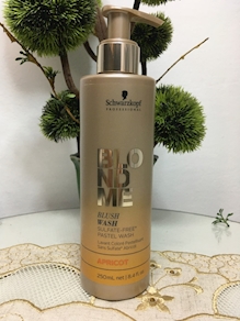 SCHWARZKOPF BLONDME BLUSH WASH APRICOT DE 250 ML.