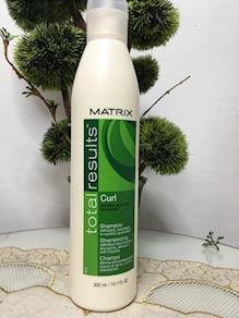MATRIX TOTAL RESULTS CHAMPÚ CURL 300 ML.