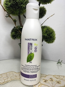 BIOLAGE HYDRATING CHAMPÚ DE 250 ML.