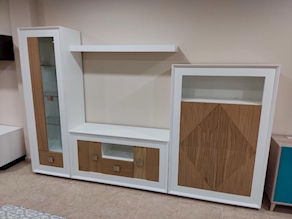 Composición salón madera lacáda