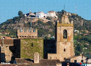 Puzzle de Extremadura - Vista De Cáceres - Parte Antigua y La Montaña 1000 Piezas  (Cat005)