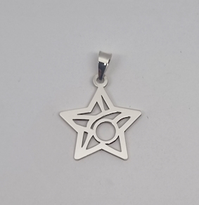 133L...COLGANTE ESTRELLA DE PLATA CALADA Y PERSONALIZADA